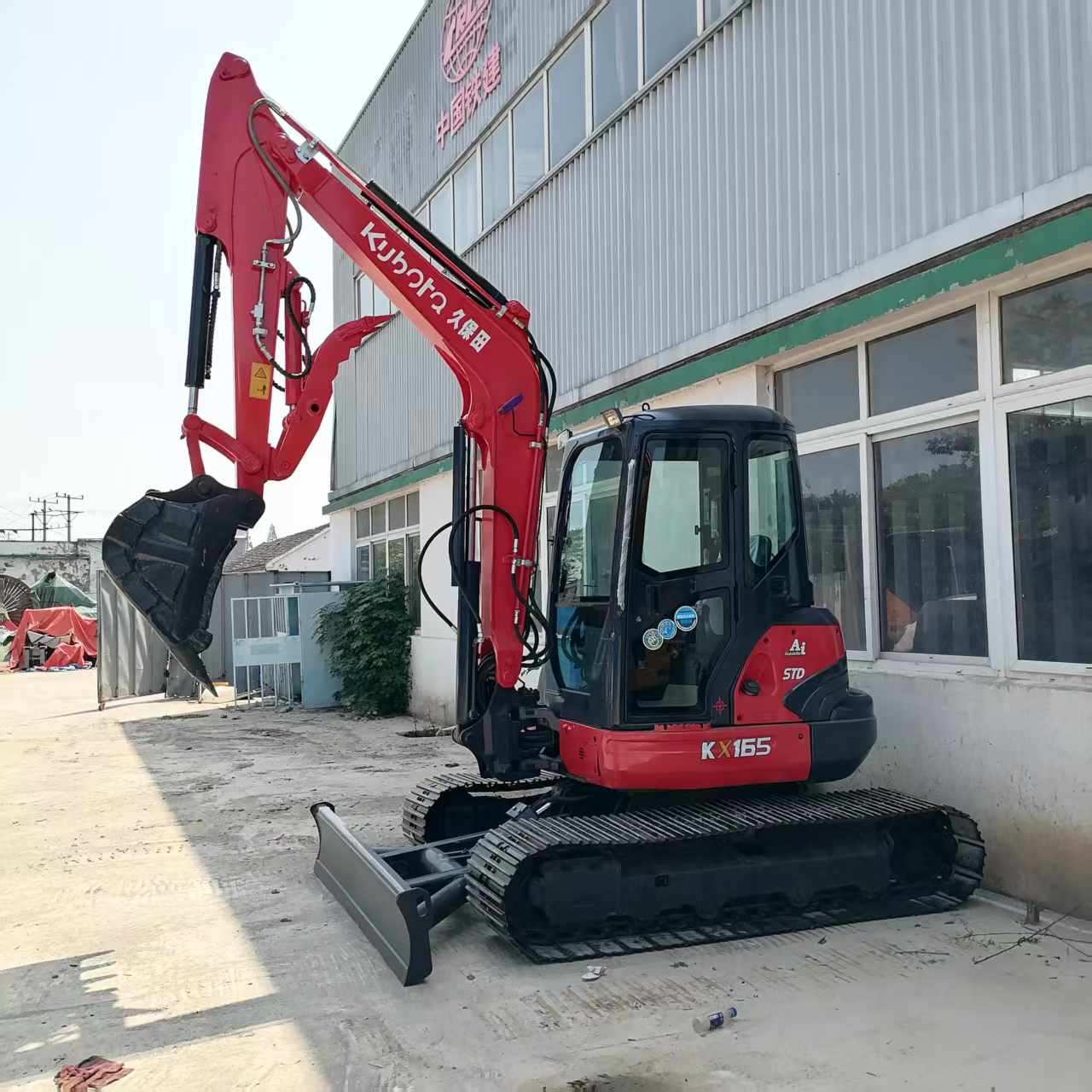 Side reach profile of used 2025 Kubota KX165-5 excavator showing digging depth capacity